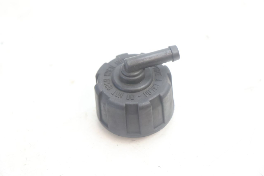 photo de TAPPO VASO ESPANSIONE YAMAHA YP MAJESTY 125 (2002 - 2006) - Dettaglio del componente