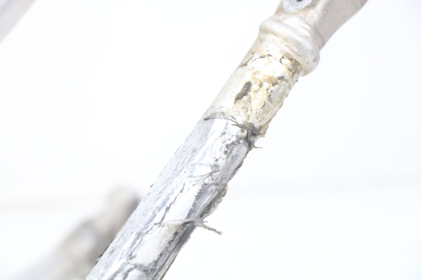 photo de BOUCLE TELAIO POSTERIORE HONDA CRF CR-F 450 (2009 - 2012) - Stato della superficie e materiale