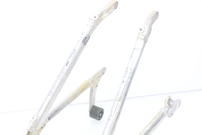 photo de BOUCLE TELAIO POSTERIORE HONDA CRF 250 (2016 - 2017) - Altra angolazione