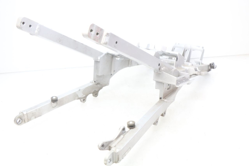 photo de TELAIETTO POSTERIORE YAMAHA FJR ABS 1300 (2016 - 2020) - Zoom sullo stato d'uso