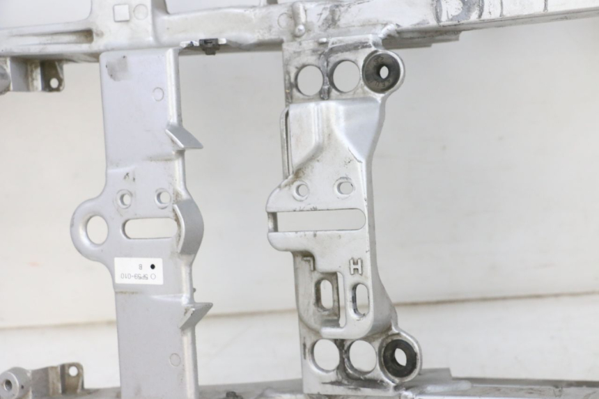 photo de BOUCLE TELAIO POSTERIORE YAMAHA FJR ABS 1300 (2006 - 2012) - Ricambio usato controllato