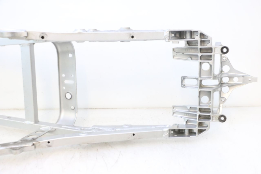 photo de TELAIETTO POSTERIORE YAMAHA FJR 1300 (2001 - 2005) - Primo piano tecnico