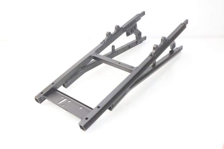 photo de Anello telaio posteriore YAMAHA FZ8 800 (2010 - 2016) - Primo piano tecnico