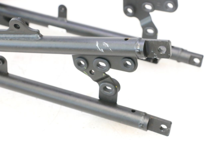 photo de Anello telaio posteriore YAMAHA FZ8 800 (2010 - 2016) - Dettaglio del componente
