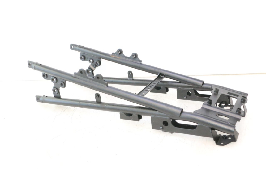 photo de Anello telaio posteriore YAMAHA FZ8 800 (2010 - 2016) - Primo piano tecnico