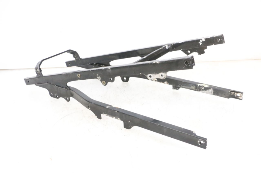 photo de TELAIETTO POSTERIORE KAWASAKI GPX R WARBIRD 600 (1988 - 1993) - Primo piano tecnico