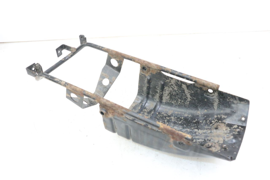 photo de TELAIETTO POSTERIORE SUZUKI GZ MARAUDER 125 (1998 - 2004) - Dettaglio del componente