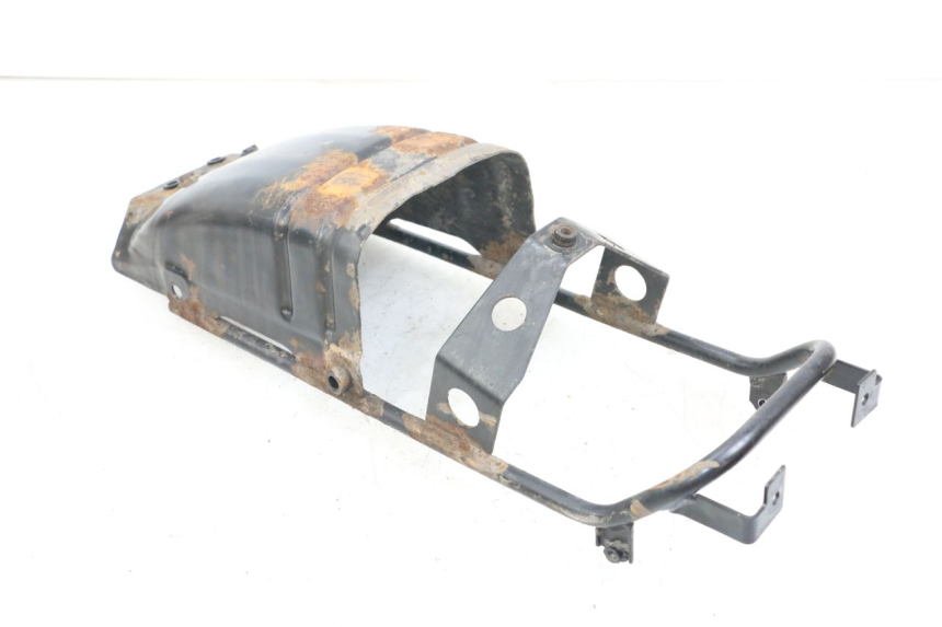 photo de TELAIETTO POSTERIORE SUZUKI GZ MARAUDER 125 (1998 - 2004) - Primo piano tecnico