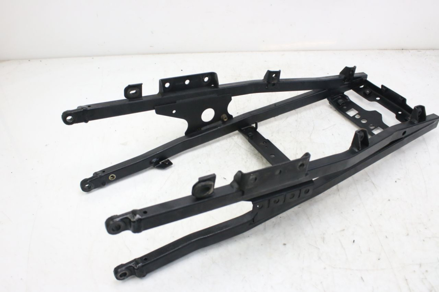 photo de BOUCLE TELAIO POSTERIORE TRIUMPH SPRINT ST 955 (1999 - 2001) - Zoom sullo stato d'uso