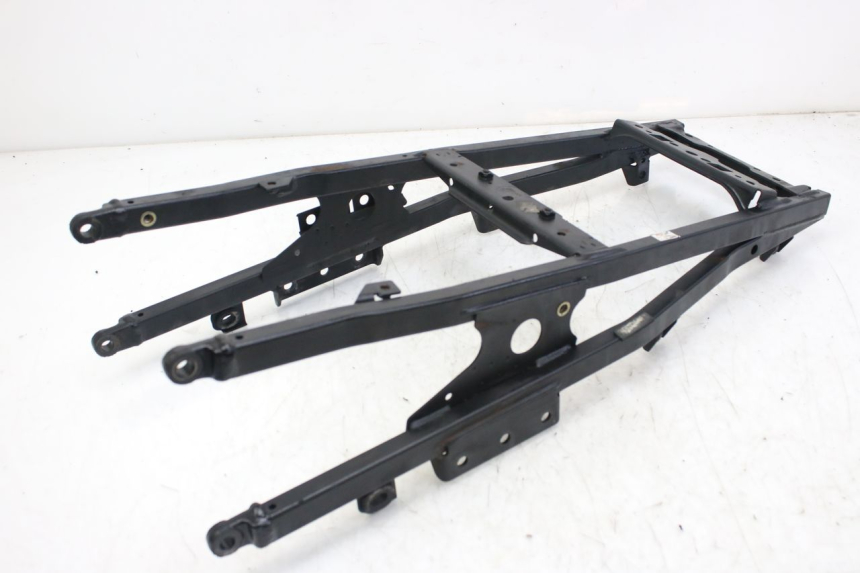 photo de BOUCLE TELAIO POSTERIORE TRIUMPH SPRINT ST 955 (1999 - 2001) - Stato della superficie e materiale