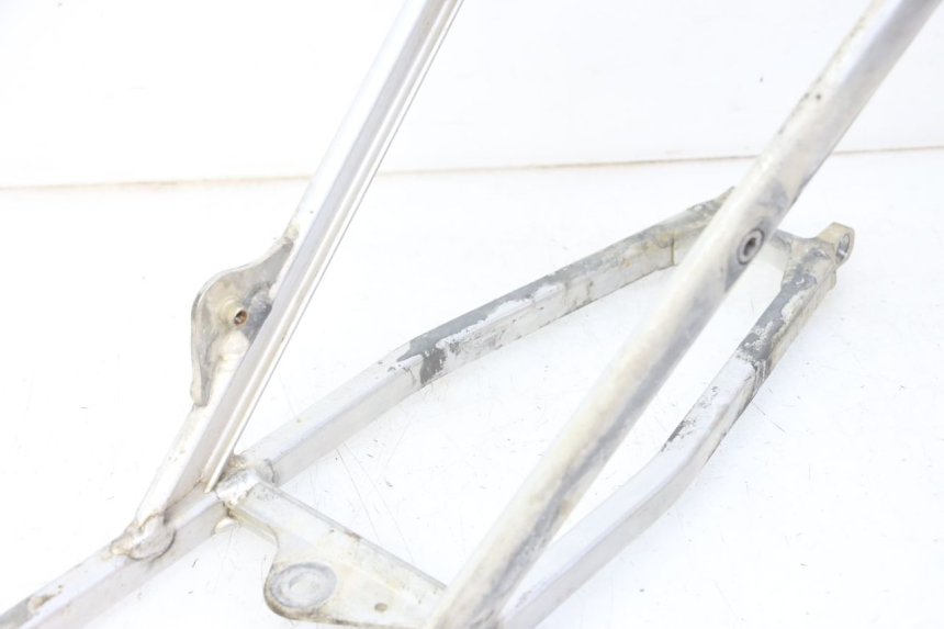 photo de TELAIETTO POSTERIORE KTM SX 85 (2013 - 2017) - Zoom sullo stato d'uso