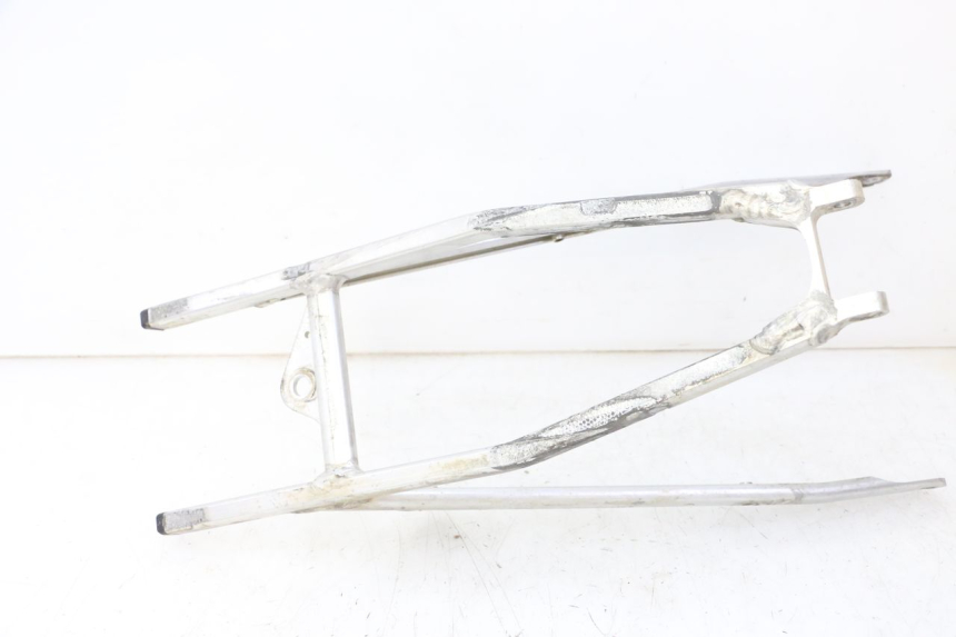 photo de TELAIETTO POSTERIORE KTM SX 85 (2013 - 2017) - Primo piano tecnico