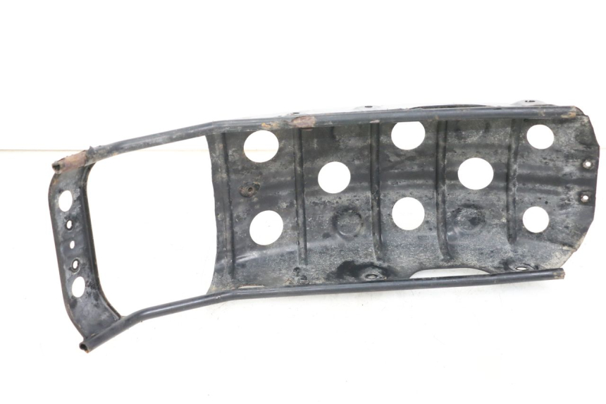 photo de TELAIETTO POSTERIORE SUZUKI VL INTRUDER 125 (2004 - 2007) - Zoom sullo stato d'uso