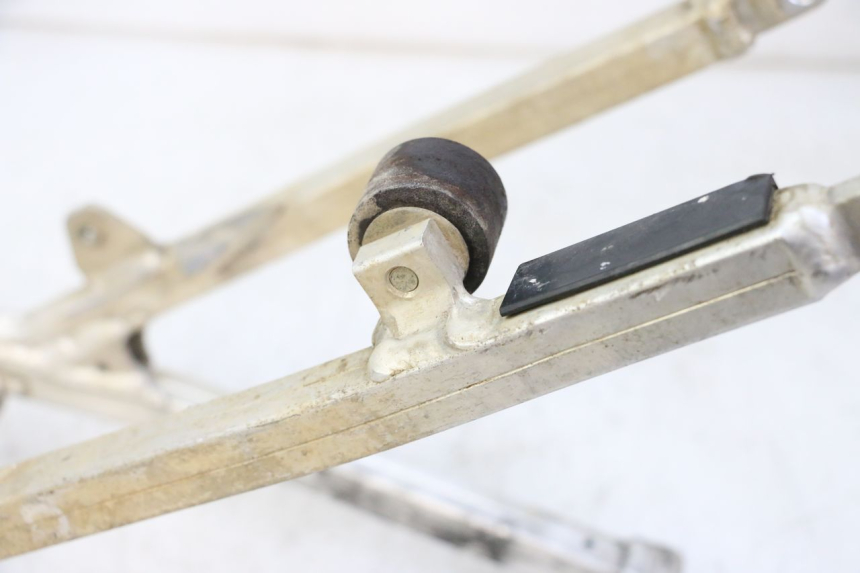 photo de TELAIETTO POSTERIORE YAMAHA YZ 85 (2022 - 2025) - Dettaglio del componente