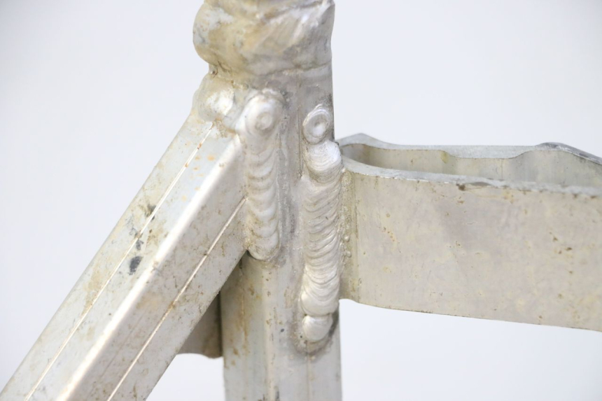 photo de TELAIETTO POSTERIORE YAMAHA YZ 85 (2022 - 2025) - Altra angolazione