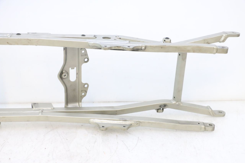 photo de TELAIETTO POSTERIORE KAWASAKI ZX-6R ZX6R 600 (2000 - 2002) - Dettaglio del componente