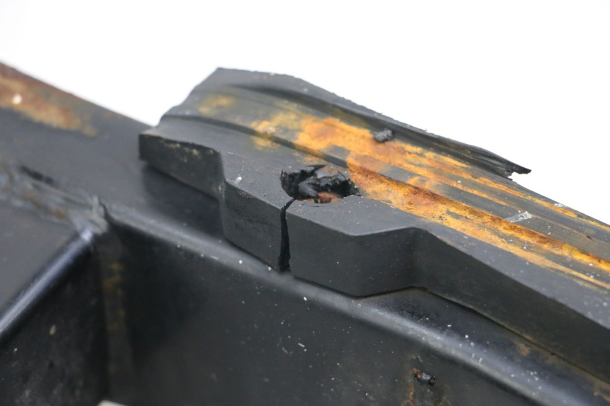 photo de Braccio oscillante HYOSUNG GV AQUILA 125 (2000 - 2009) - Caratteristiche distintive