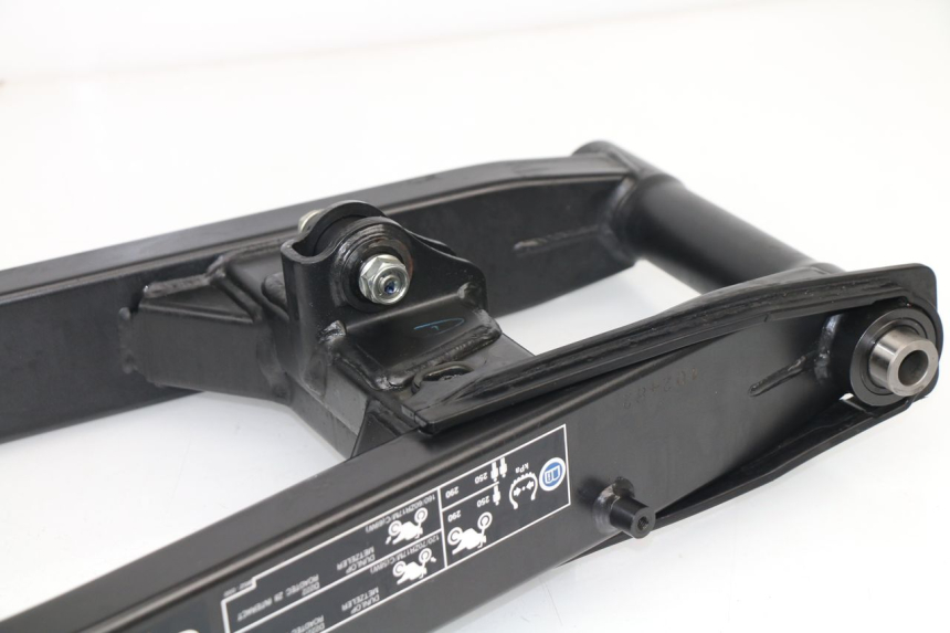 photo de Braccio oscillante HONDA CB F CBF ABS 500 (2013 - 2015) - Zoom sullo stato d'uso