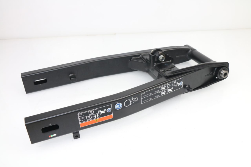 photo de Braccio oscillante HONDA CB F CBF ABS 500 (2013 - 2015) - Altra angolazione