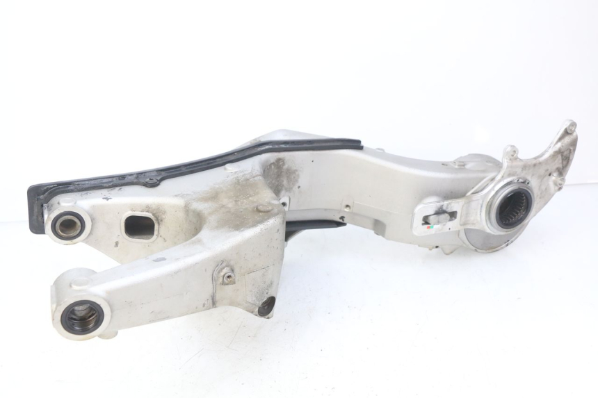 photo de BRACCIO OSCILLANTE HONDA CB R 1000 (2018 - 2023) - Vista principale