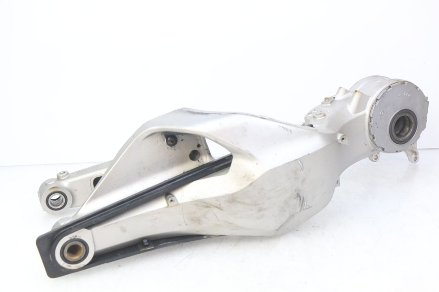 photo de BRACCIO OSCILLANTE HONDA CB R 1000 (2018 - 2023) - Altra angolazione