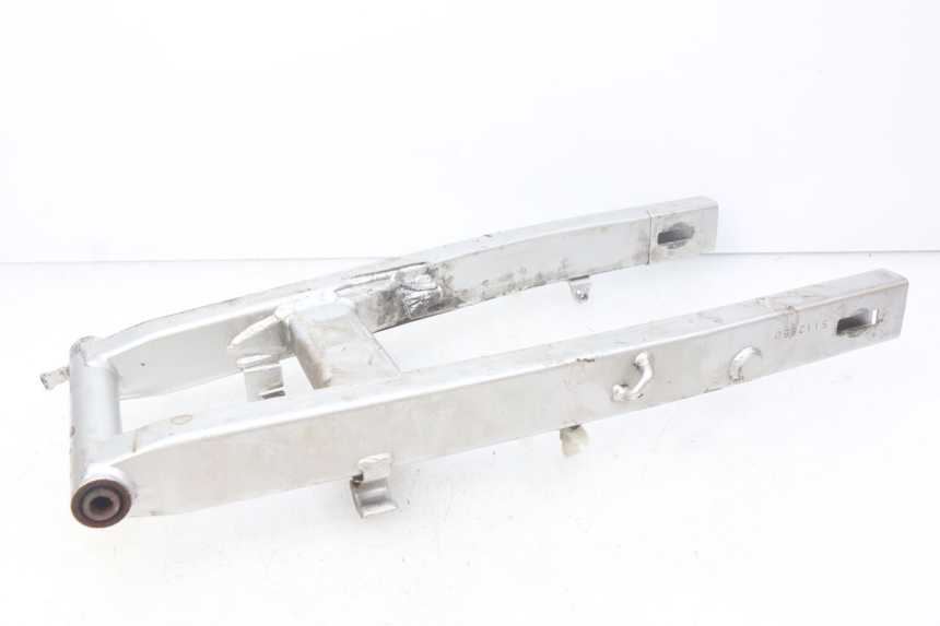 photo de Braccio oscillante HONDA CBR R 125 (2003 - 2006) - Primo piano tecnico