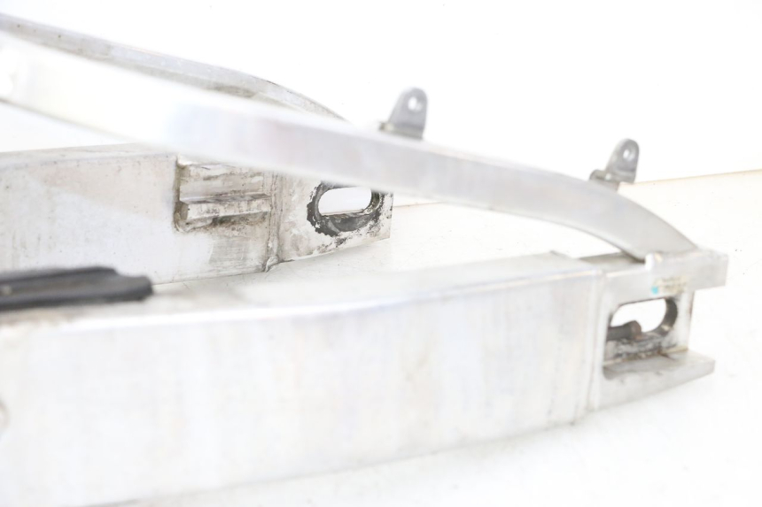 photo de FORCELLONE HONDA CBR RR FIREBLADE 900 (1992 - 1994) - Focus sulla struttura