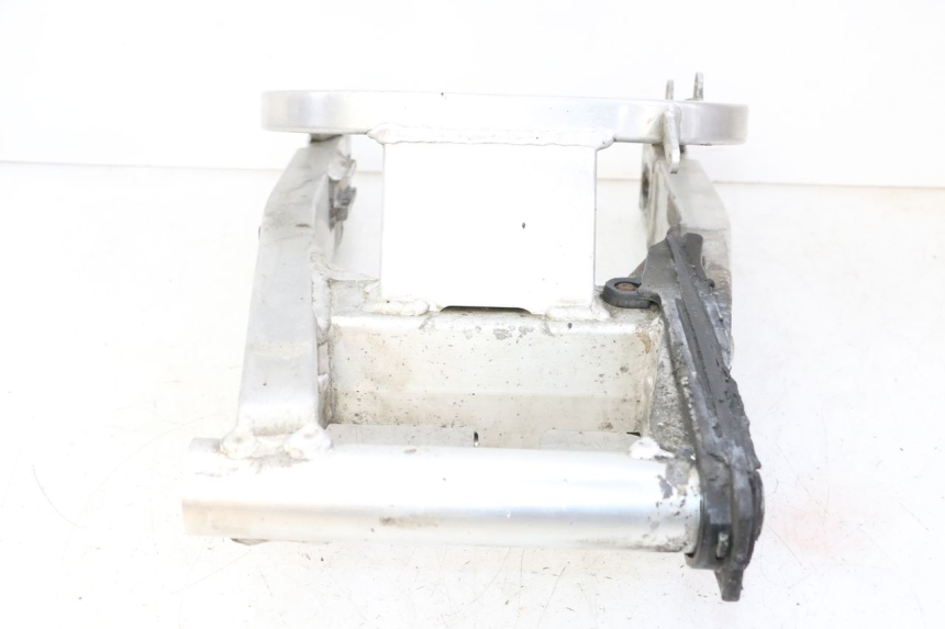 photo de FORCELLONE HONDA CBR RR FIREBLADE 900 (1992 - 1994) - Stato della superficie e materiale