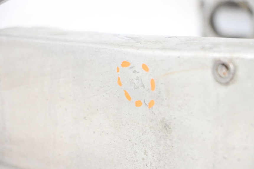 photo de FORCELLONE HONDA CBR RR FIREBLADE 900 (1992 - 1994) - Marcature e riferimenti originali