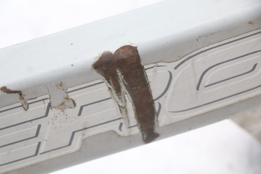 photo de FORCELLONE SHERCO CITY CORP 125 (2003 - 2007) - Stato della superficie e materiale