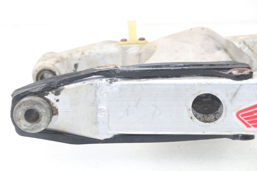 photo de FORCELLONE HONDA CR 125 (1989 - 1991) - Dettagli dei punti di fissaggio