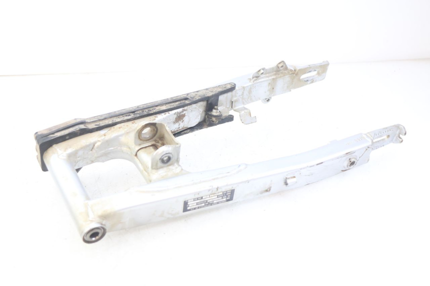 photo de BRACCIO OSCILLANTE HONDA CRF CR-F 125 (2022 - 2023) - Primo piano tecnico