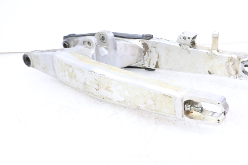 photo de FORCELLONE HONDA CRF R 250 (2020 - 2021) - Dettagli dei punti di fissaggio