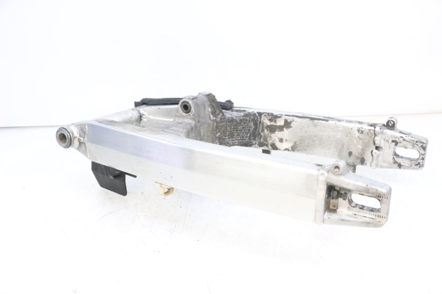 photo de FORCELLONE SUZUKI DL V STROM 1000 (2002 - 2007) - Caratteristiche distintive