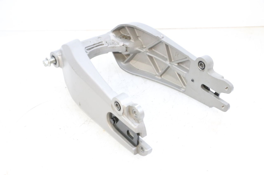 photo de FORCELLONE SEGWAY NINEBOT E125S 1 (2022 - 2026) - Primo piano tecnico