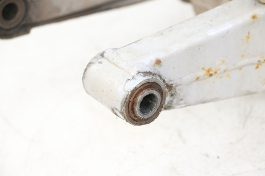 photo de FORCELLONE APRILIA ETX 125 (1998 - 2002) - Altra vista dell'articolo