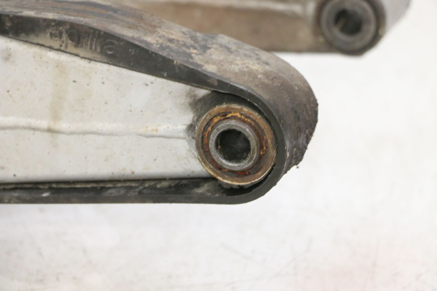 photo de FORCELLONE APRILIA ETX 125 (1998 - 2002) - Panoramica del profilo