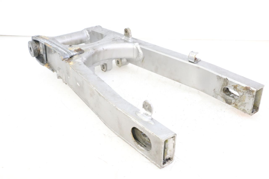 photo de FORCELLONE YAMAHA FJ 36Y 1100 (1984 - 1985) - Caratteristiche distintive