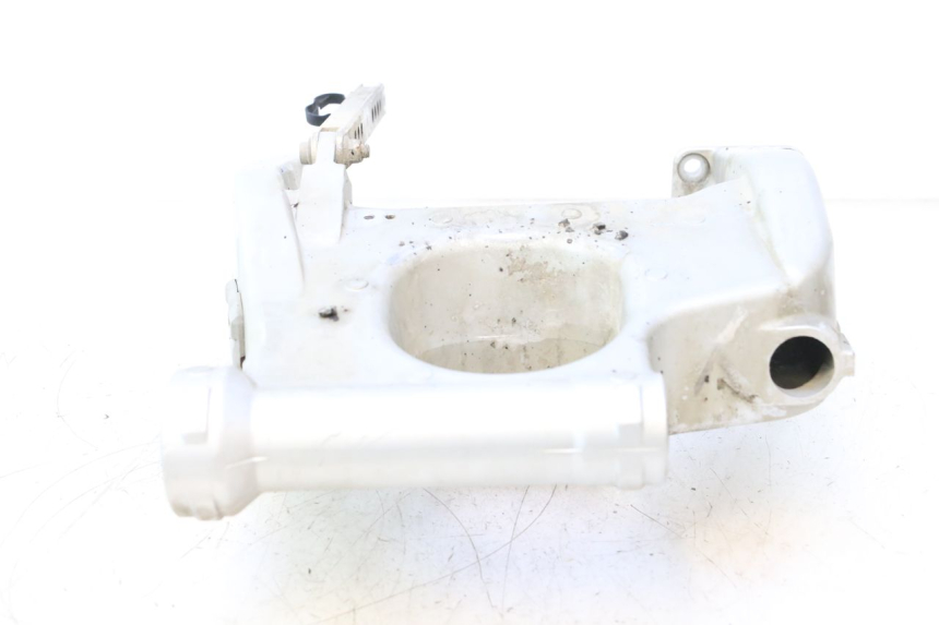 photo de FORCELLONE YAMAHA FJR 1300 (2001 - 2005) - Altra vista dell'articolo