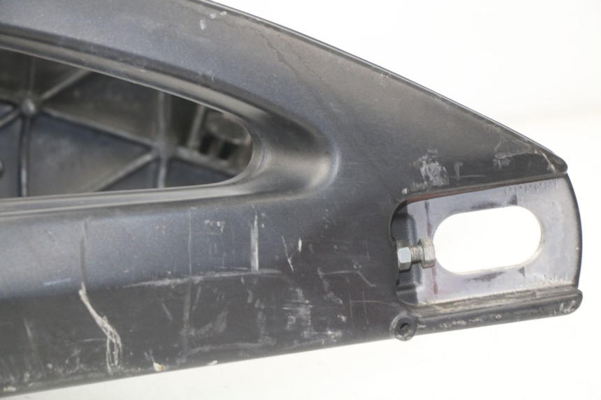 photo de Braccio oscillante YAMAHA FZ8 800 (2010 - 2016) - Marcature e riferimenti originali