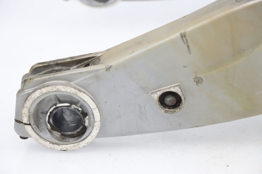 photo de Braccio oscillante GILERA GP 800 (2007 - 2013) - Dettagli dei punti di fissaggio