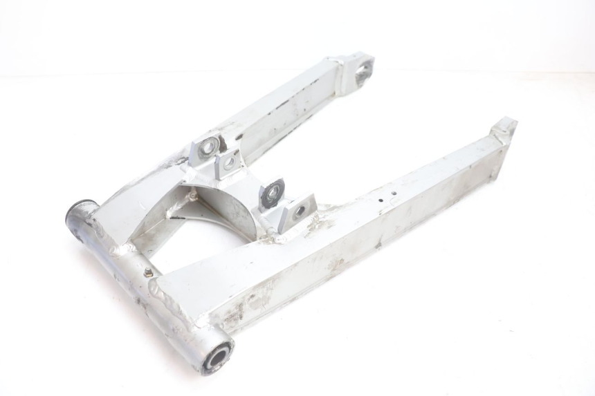 photo de FORCELLONE KAWASAKI GPX F ZX750F 750 (1986 - 1990) - Dettaglio del componente