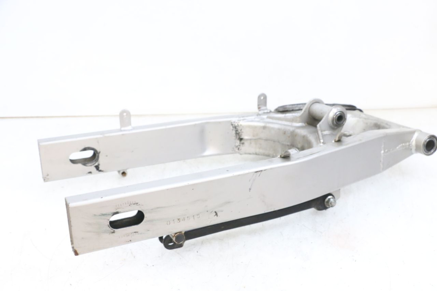 photo de Braccio oscillante SUZUKI GSF N BANDIT 600 (1996 - 1999) - Stato della superficie e materiale