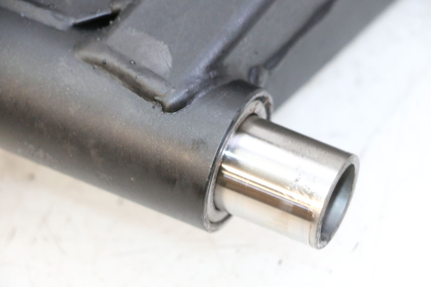 photo de FORCELLONE SUZUKI GSR 750 (2011 - 2017) - Vista d'insieme del prodotto