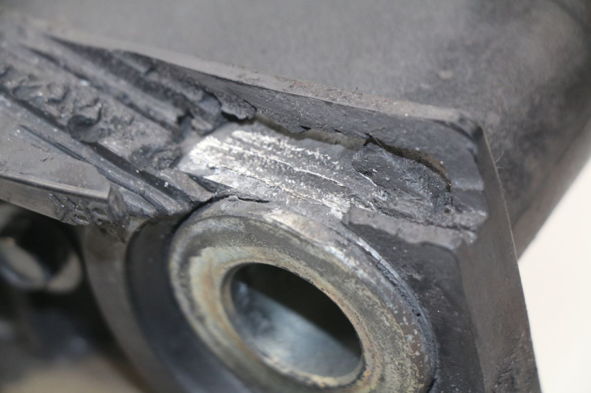 photo de Braccio oscillante SUZUKI GSX-R GSXR 750 (2011 - 2016) - Primo piano tecnico