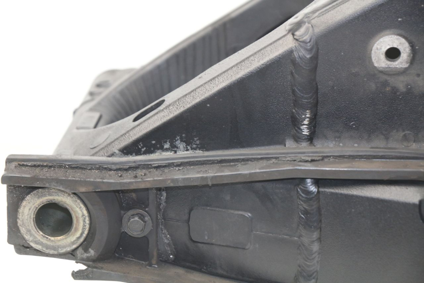 photo de Braccio oscillante SUZUKI GSX-R GSXR 750 (2011 - 2016) - Marcature e riferimenti originali