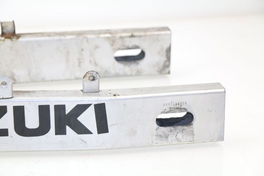 photo de Braccio oscillante SUZUKI GSXF GSX F 600 (1988 - 1997) - Vista d'insieme del prodotto
