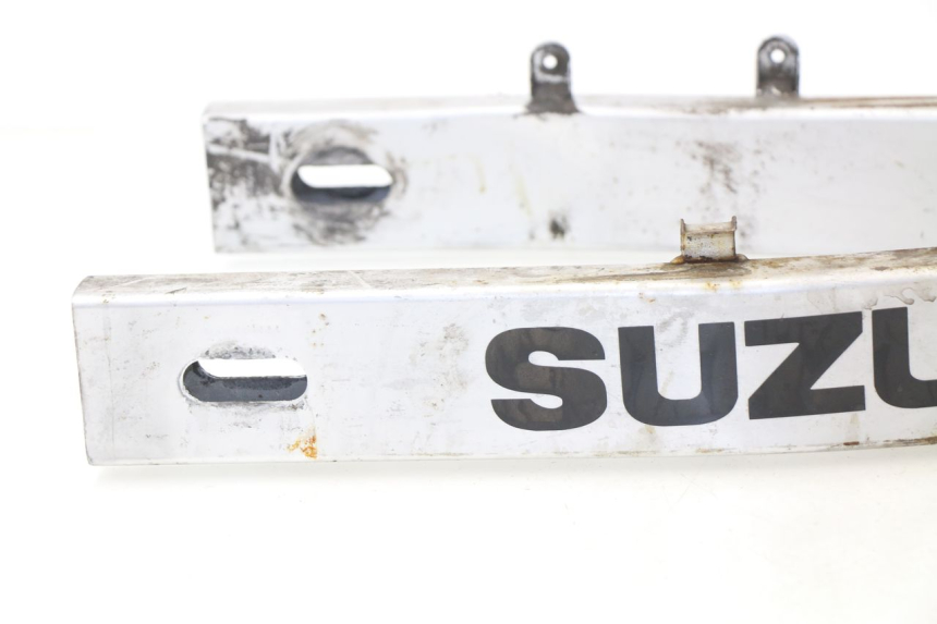 photo de Braccio oscillante SUZUKI GSXF GSX F 600 (1988 - 1997) - Ricambio usato controllato