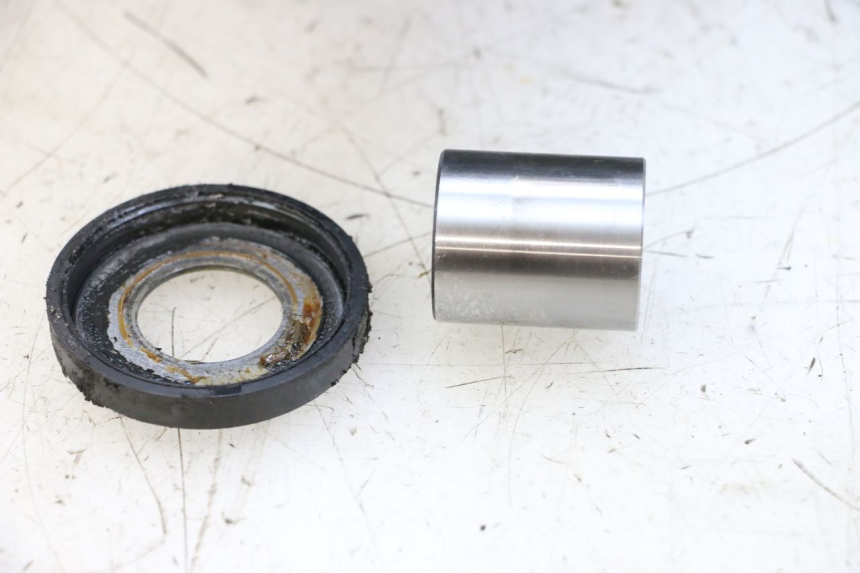 photo de FORCELLONE SUZUKI GSXR GSX-R 1000 (2003 - 2004) - Altra angolazione