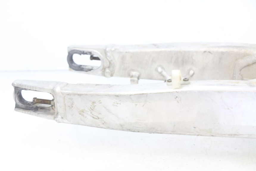 photo de BRACCIO OSCILLANTE KAWASAKI KX F KXF 450 (2012 - 2015) - Primo piano tecnico